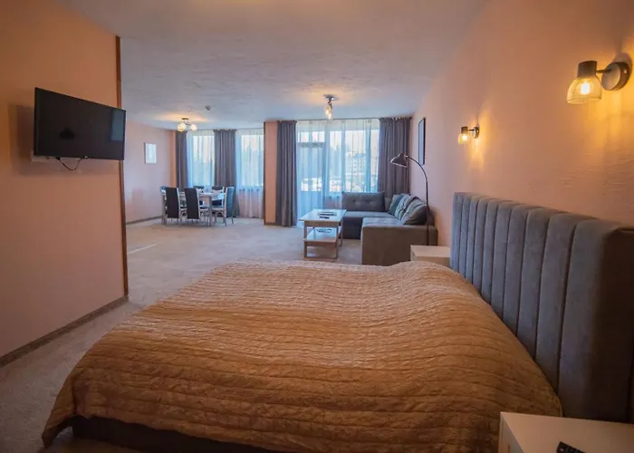 Aparthotel The Bear 4*